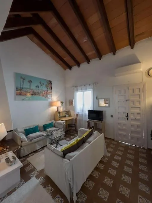 Casa Bela, En Marbella Muy Cerca De La Playa Villa